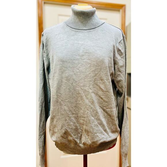 Andrew Marc soft gray turtleneck pullover sweater - Size XL - Picture 1 of 6